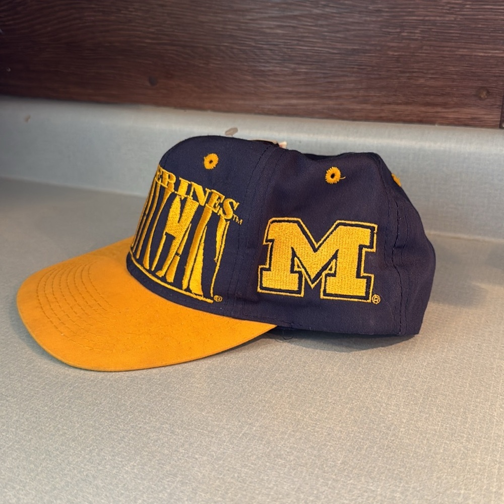 Vintage Michigan State snapback hat NWT